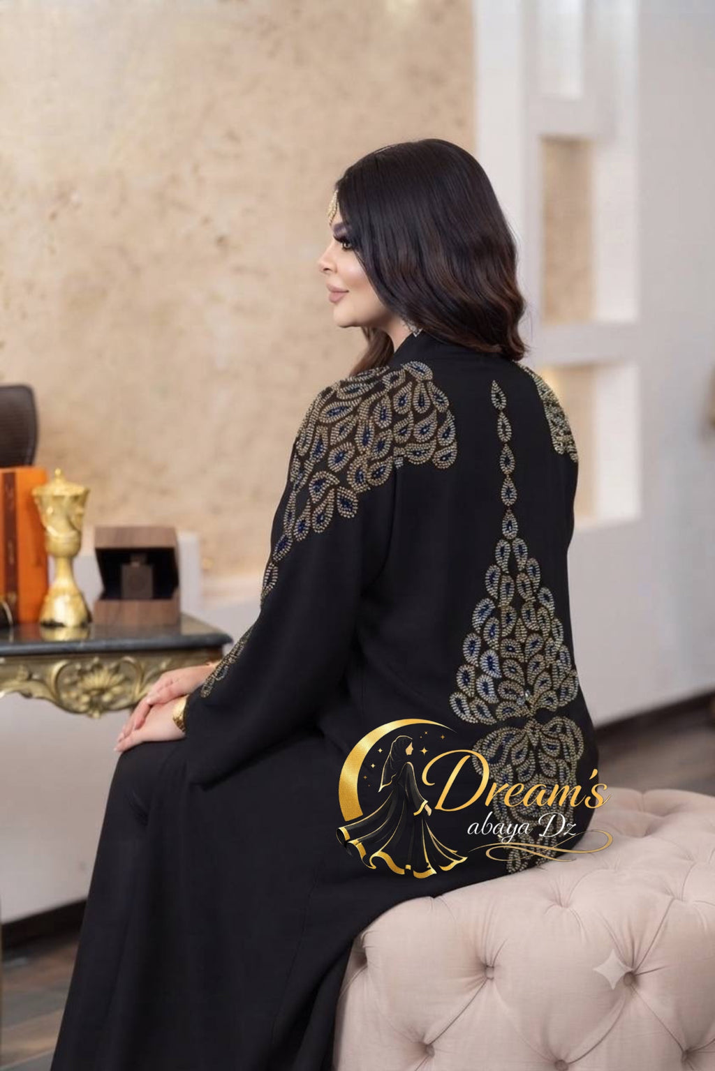 عباية الفخامة الذهبية✨