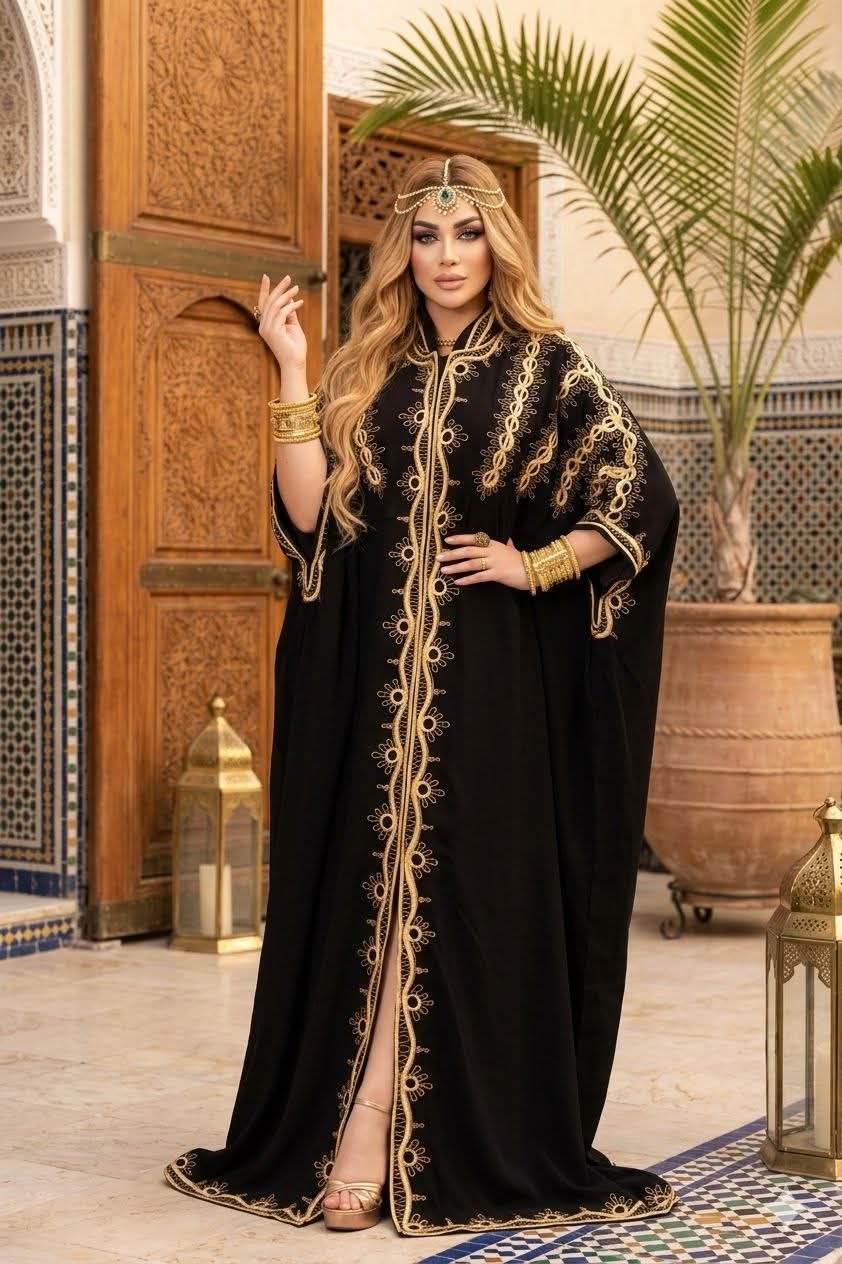 فخامة الأسود والذهب✨️✨️